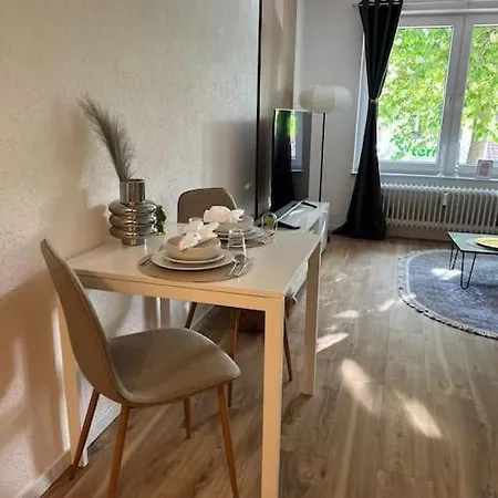 1 Zimmer-apartment Im Zentrum Apartamento *
