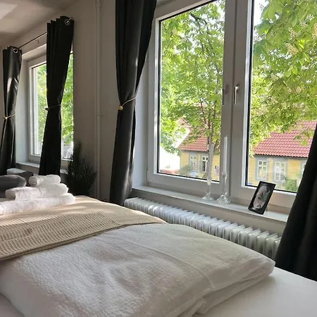 Apartament 1 Zimmer-apartment Im Zentrum *